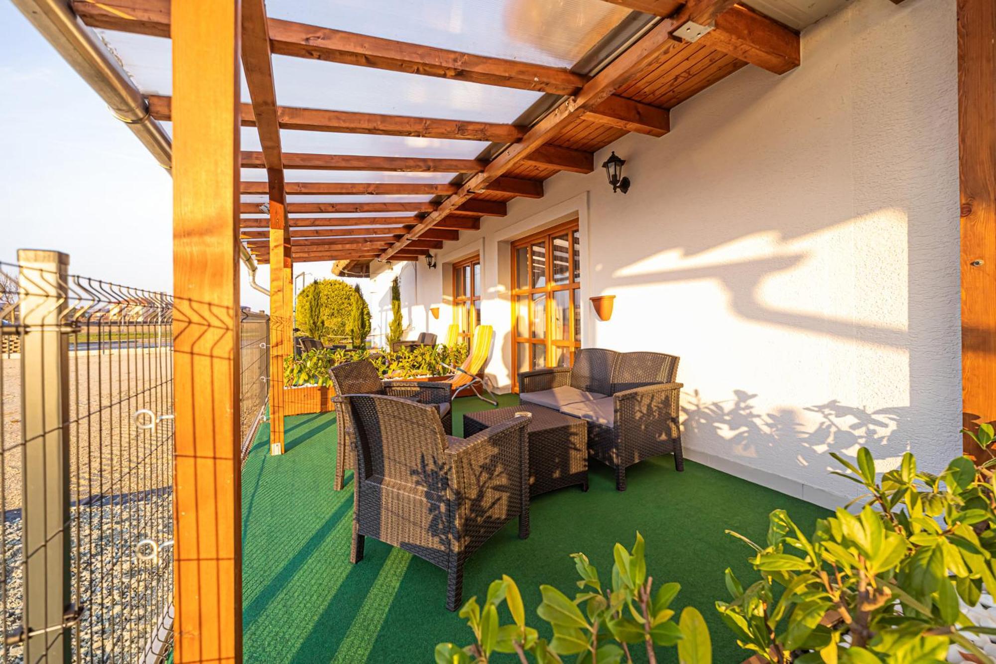 Rigotanya Relax & Wellness Panzio Buekfuerdo Hotel Exterior photo